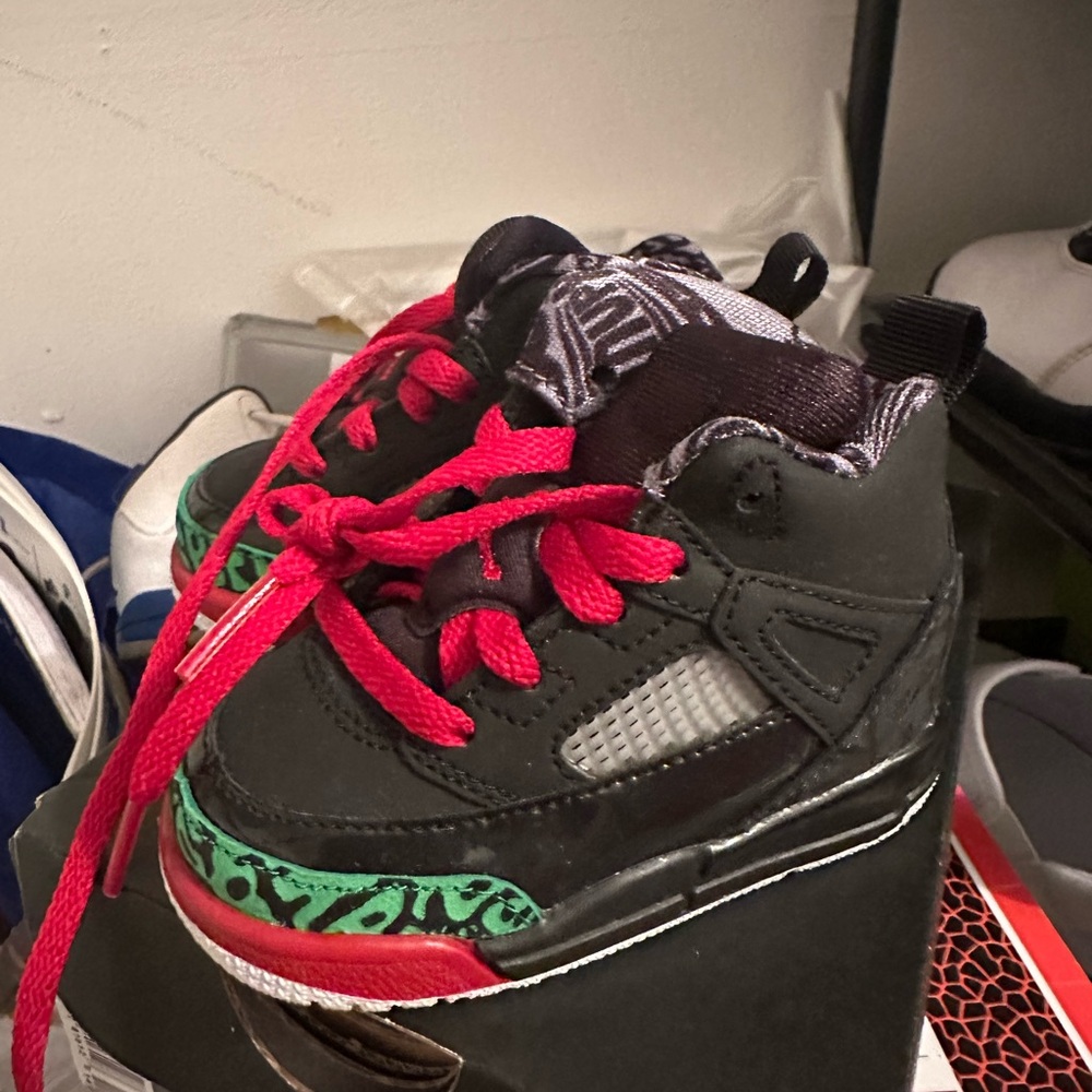 Jordan 4c new